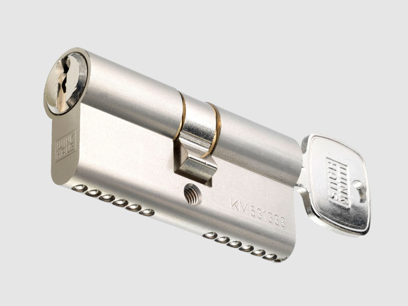 Master key system for all locks